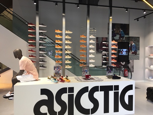 asics store wien